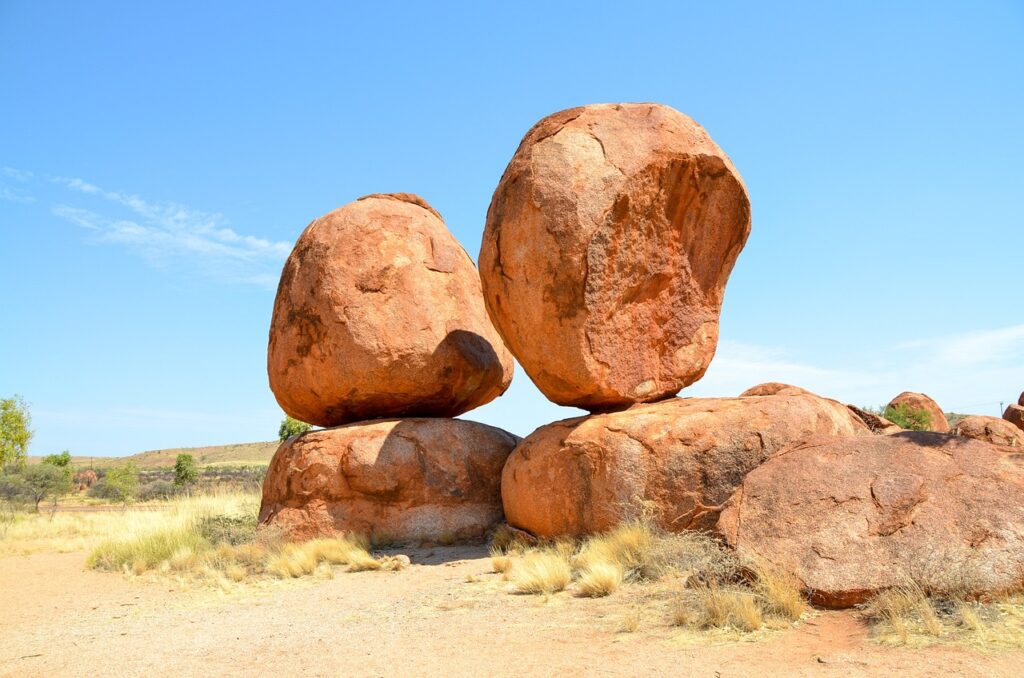devils marbles, karlu karlu, rocks-2417951.jpg